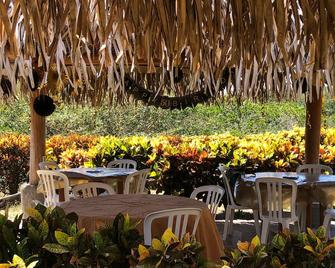 Casa Caletas Boutique Hotel - Puerto Coyote - Restaurante