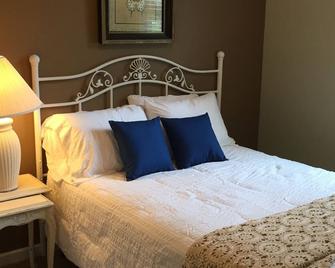 Perfect Gameday House For Auburn Football Games! - Opelika - Bedroom