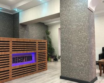 Özdemir Otel - Balikesir - Front desk