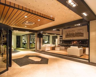 Saint George Palace - בנסקו - לובי