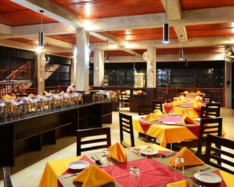 Laya Waves - Kalkudah - Restaurant