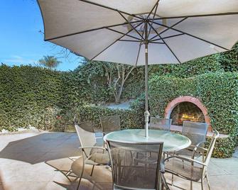 Yard, Fastwifi, Walk 2 Lake (Sycamore Perch) - Laguna Niguel - Patio
