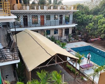 The Banjarey - Arambol - Bâtiment