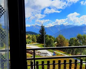 Appartamento Monte Muggio Your Mountain Holiday - Casargo - Varanda