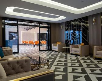 Frankfort Expo Hotel - 塔什干 - 大廳