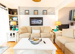Ocean Glass Condominiums - Rehoboth Beach - Living room