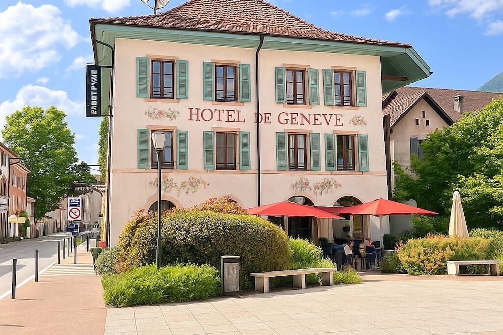 Logis Hôtel de Genève et Restaurant , Faverges-Seythenex - Фаверж - Будівля