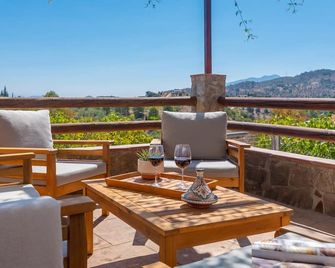 Casa Maza Guaro by Ruralidays - Guaro - Balcón