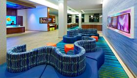 SpringHill Suites by Marriott at Anaheim Resort/Conv. Cntr - Anaheim - Lobby