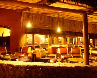 Amboseli Serena Safari Lodge - Amboseli - Salónek