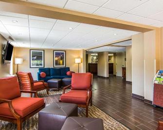 Mulberry Inn - Newport News - Lobby