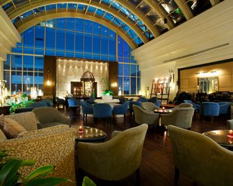 Centara Hotel Hat Yai - Hat Yai - Bar