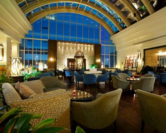 Centara Hotel Hat Yai - Hat Yai - Bar