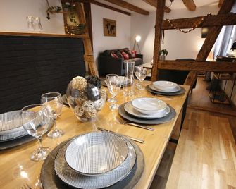 Appart'Heim - Colmar - Eetruimte