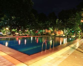 Thante Nyaung U Hotel - Nyaung-U - Pool