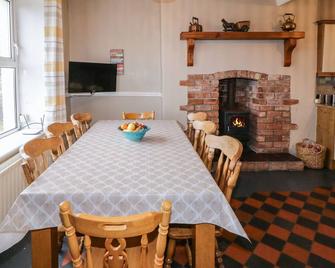 Alcorns Farmhouse - Rathmullan - Comedor