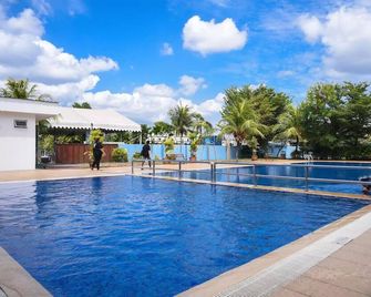 Junika B Lagoon Melaka - Malacca - Pool