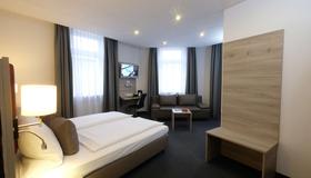 Hotel Hohenstaufen - Koblenz - Bedroom