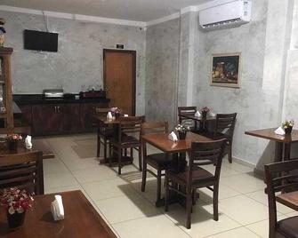 3 Americas - Três Lagoas - Restaurace