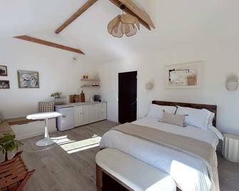 Private Bungalow in Charming Sausalito with WiFi - Sausalito - Sypialnia