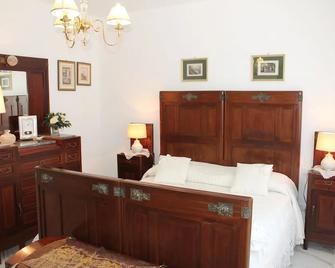 Bed and Breakfast Grace - L'Aquila - Habitación