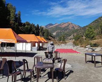 Day2Day Camping - Jogindarnagar - Restaurant