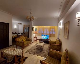 Salem Apartment - Ismailia - Huiskamer