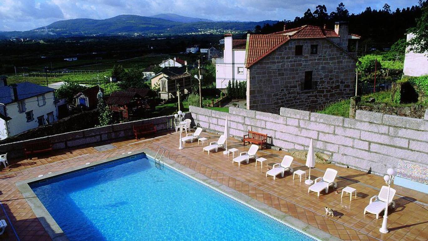 Casa Antiga Do Monte