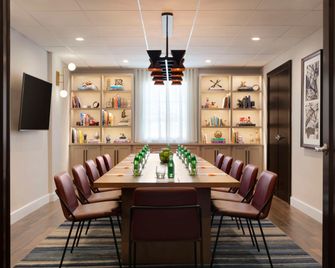 Hyatt Place Santa Barbara - סנטה ברברה - טרקלין