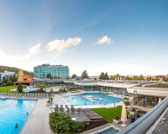 Dorint Parkhotel Bad Zurzach - Bad Zurzach - Piscina