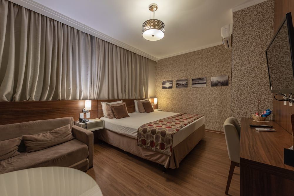 Class Hotel Pouso Alegre - Pouso Alegre - Habitación