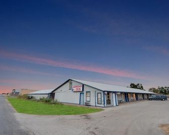 American Inn by Hotel O Vernon US 287 - Vernon - Gebäude