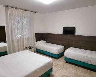 Hotel I Platani - Monteriggioni - Bedroom