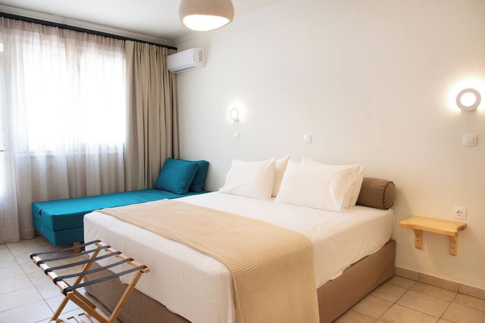 Ellinas Hotel - Chrisi Ammoudia