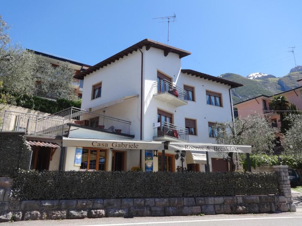 B&B Casa Gabriele - مالسين - مبنى