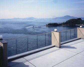 Daichoso - Imabari - Balkon
