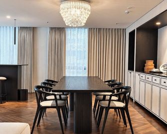 Hotel Newv - Seoul - Phòng ăn