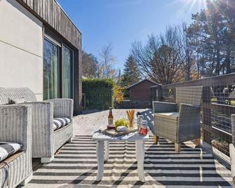 Oliver Haus 4 Bedroom - Berridale - Patio