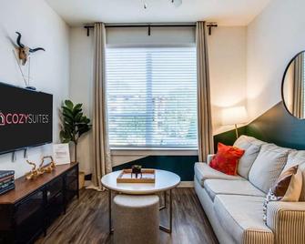Luxury Apartments in Riverside Austin - 10mins to Airport - Austin - Sala de estar