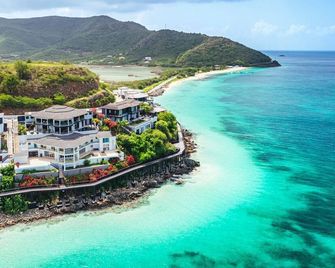 Tamarind Hills Resort & Villas - Jolly Harbour