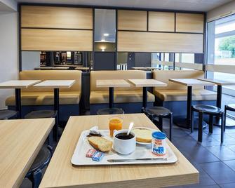 B&B HOTEL Cherbourg - שרבור-אוקטביל - מסעדה