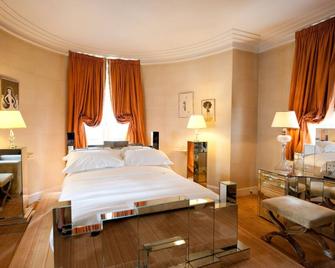 L'Hotel - Parigi - Camera da letto