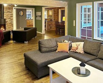 5 Star Holiday Home in Hoor-by Traum - Hoor - Huiskamer