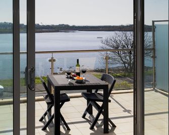 Tur an Tsaile - Galway Lakeside Apartments - Galway - Balcon