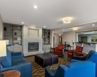 Quality Inn Denver Northeast Brighton - Brighton - Lobby