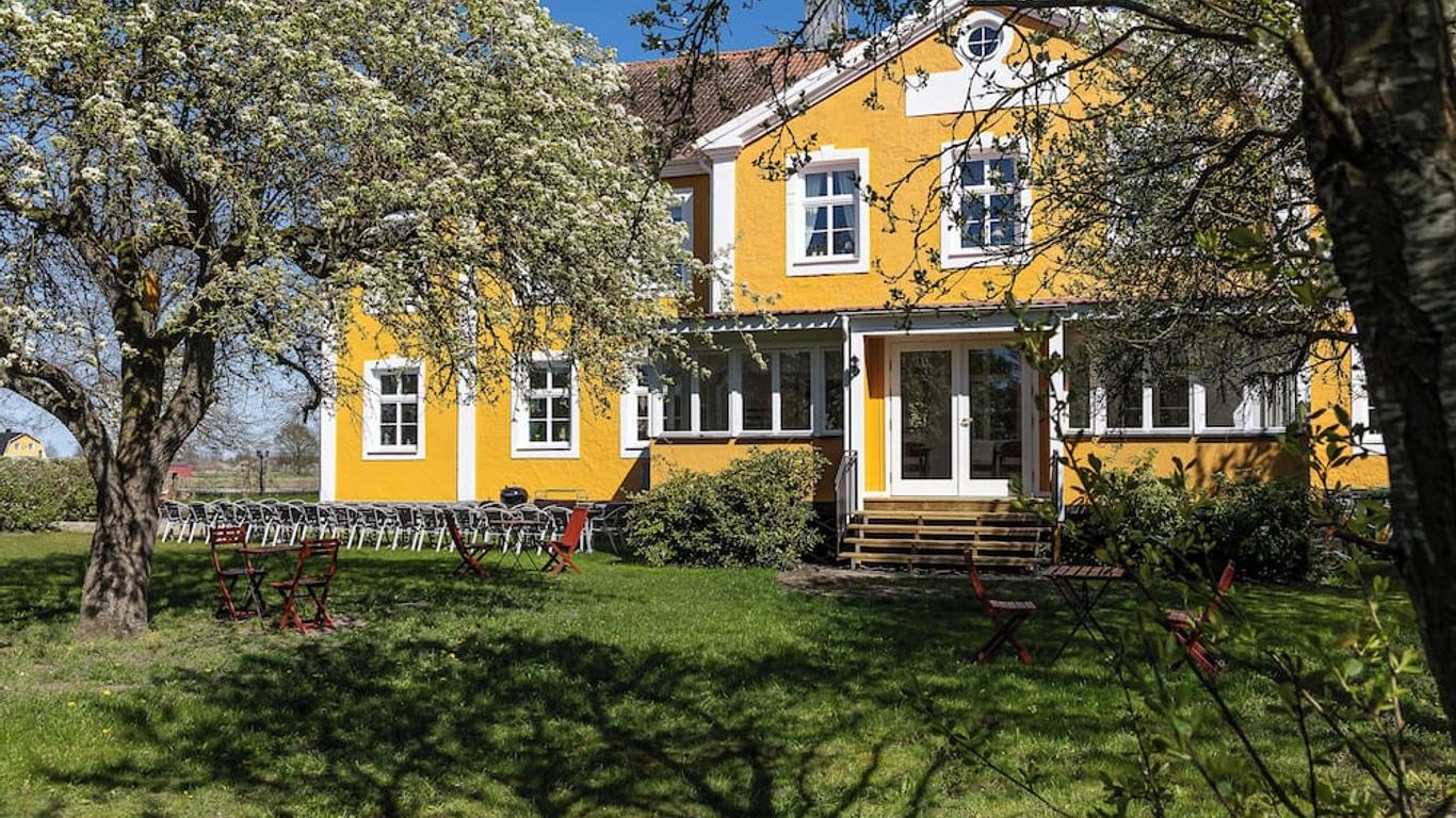 Mjällbyhus Pensionat & Stugby