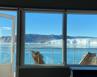 Eqi Glacier Lodge - World of Greenland - 5 hours boat trip from Ilulissat & full board included - Ilulissat - Balkón