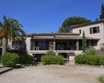 Les Lauriers Roses - Rayol-Canadel-sur-Mer - Budova