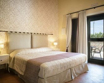 Borgo Sant'Apollinare - Cibottola - Habitación