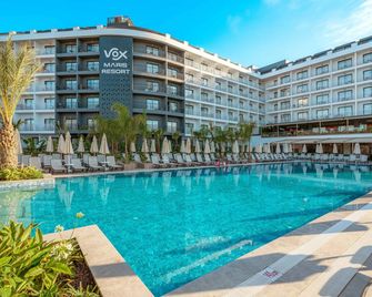 Vox Maris Resort - Side - Bể bơi